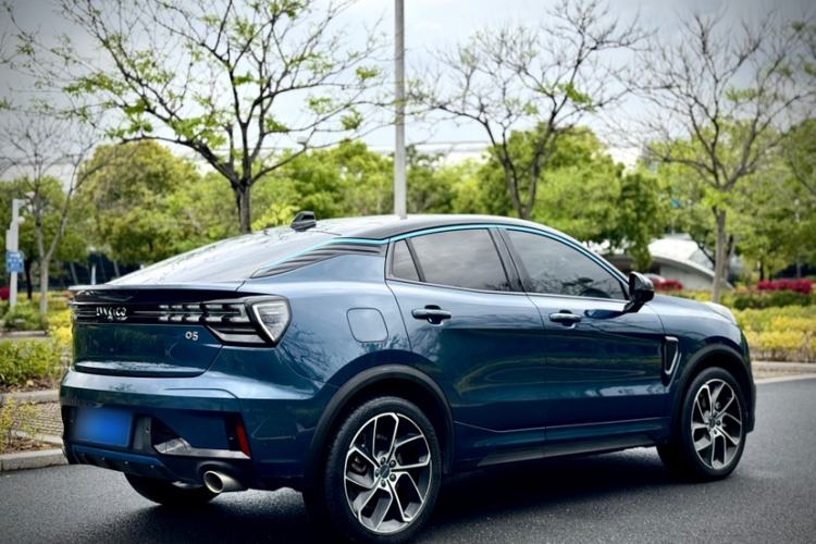 Used Lynk & Co 05 2022 2.0T Two-Wheel Drive Shine Halo
