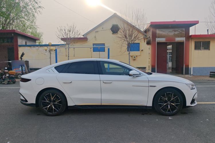 Used BYD Han 2022 DM-p 202km Four-Wheel Drive Flagship Model
