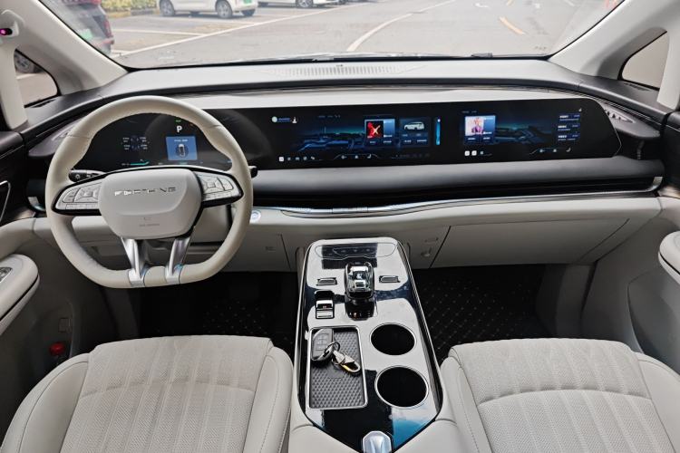 Used FORTHING Xinghai V9 2024 1.5TD 200km Qingyunti Series Flagship Edition
