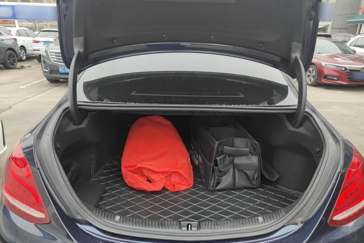 Used Mercedes-Benz C-Class 2017 Facelift C 200 L Sport Edition