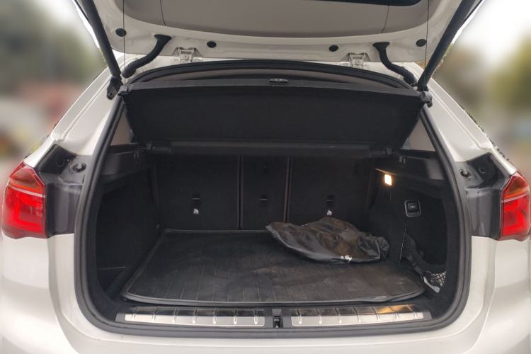 Used BMW X1 New Energy 2018 xDrive25Le Luxury Model Trunk