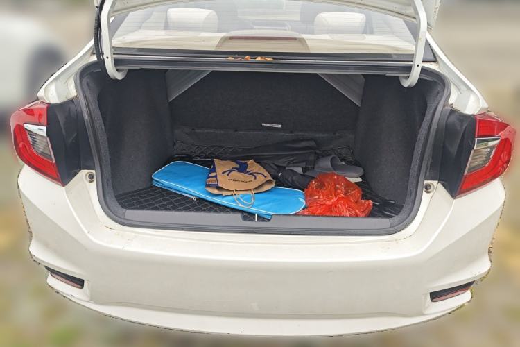 Used Honda Greiz 2016 1.5L CVT Classic Edition