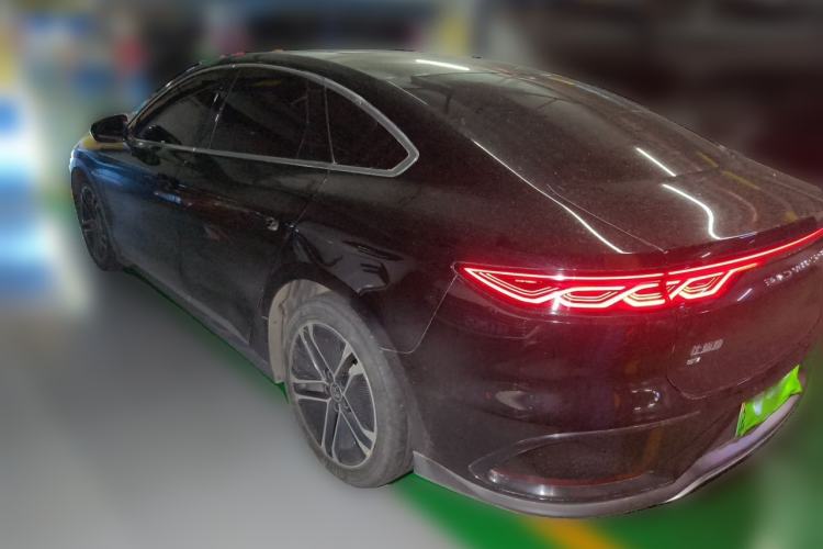 Used BYD Han 2023 EV Champion Edition 605KM Front-Drive Premium Model