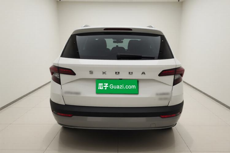 Used Skoda Karoq 2019 TSI280 Smart Drive Deluxe Edition China VI Standard Exterior 4