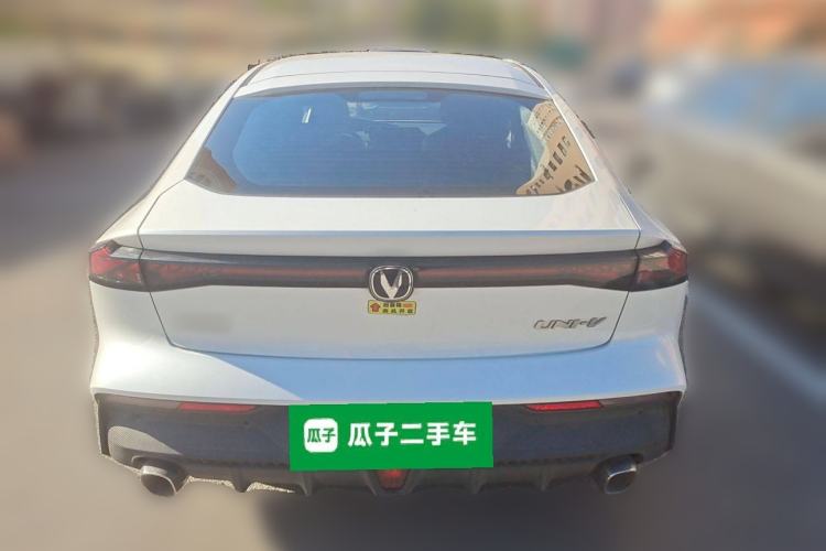 Used Changan UNI-V iDD 2023 ZhiDian iDD 1.5T 113km Smart & Fun Version