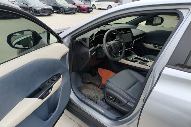 Used Lexus RZ 2023 450e All-Wheel Drive Luxury Edition
