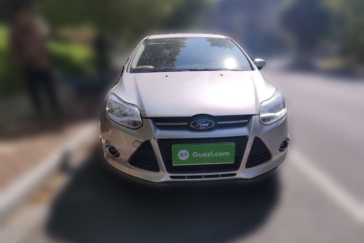 Used Ford Focus 2012 Hatchback 1.6L Automatic Fashion Edition Front