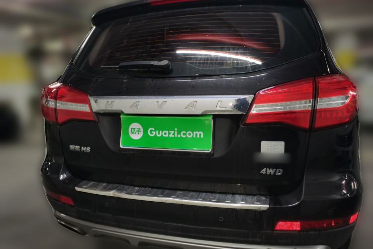 Used Haval H8 2017 2.0T Gasoline 4x4 Smart Enjoyment Version
