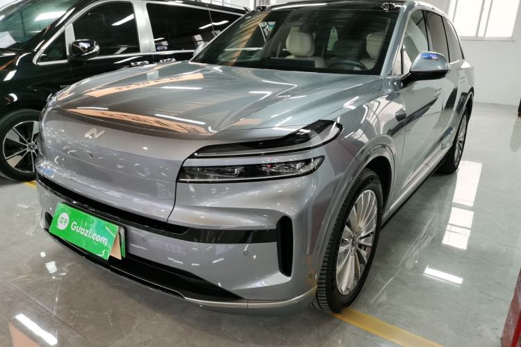 Used ONVO Luxeed L90 2025 Model—Max Six-Seater Version