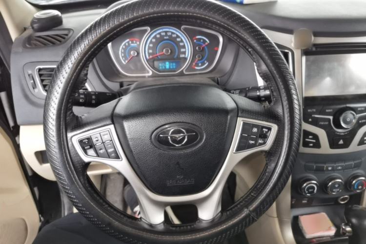 Used Haima S7 2015 Revised Version 2.0L Automatic Zongchi Trim
