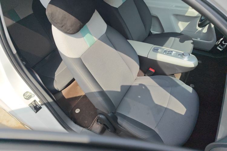 Used CHANGAN NEVO Lumin 2025 205 km Xiangqin Version