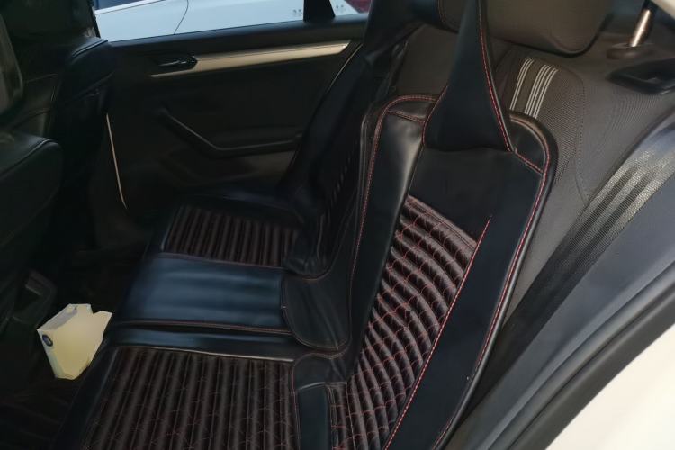 Used Volkswagen Lamando 2017 230TSI DSG Fashion Edition