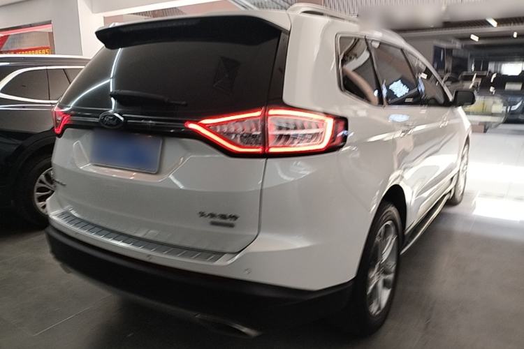 Used Ford Edge 2018 EcoBoost 245 Two-Wheel-Drive Titanium 7-Seater China V Standard Rear Right 45 Deg