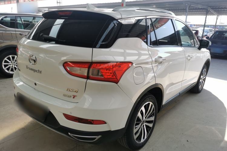 Used GAC Trumpchi GS4 2017 235T Manual Two-Wheel Drive Luxury Edition
