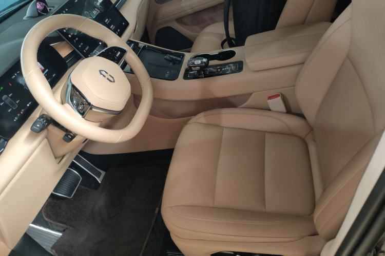 Used Hima AITO M5 2024 Extended-Range Max RS Four-Wheel Drive Advanced Intelligent Driving Version
