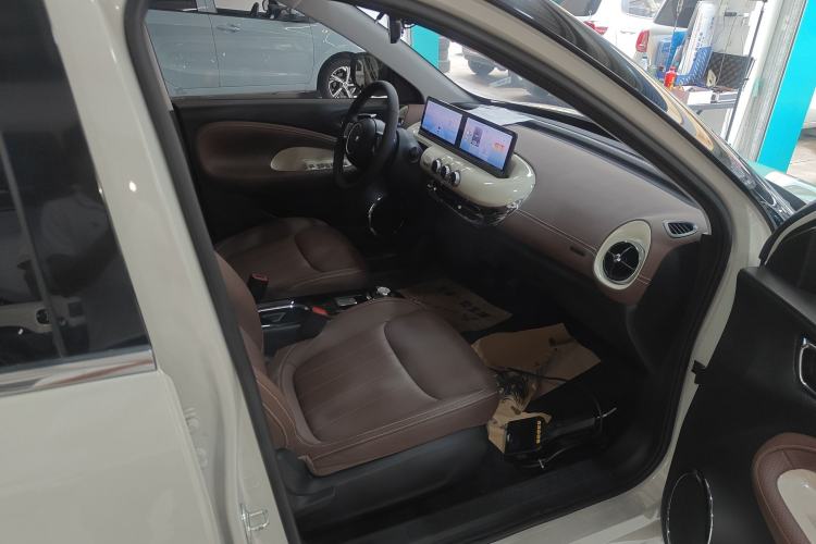 Used Wuling Bingo 2023 410 km Lingxi Deluxe Edition
