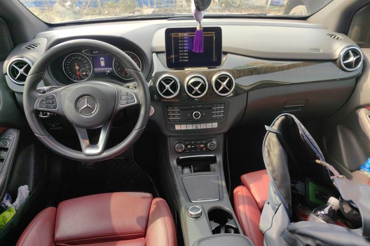 Used Mercedes-Benz B-Class 2016 B 200 Exclusive Edition