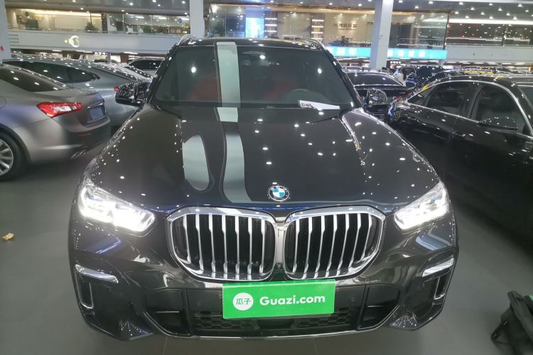 Used BMW X5 2022 xDrive 40Li Luxury Edition M Sport Package