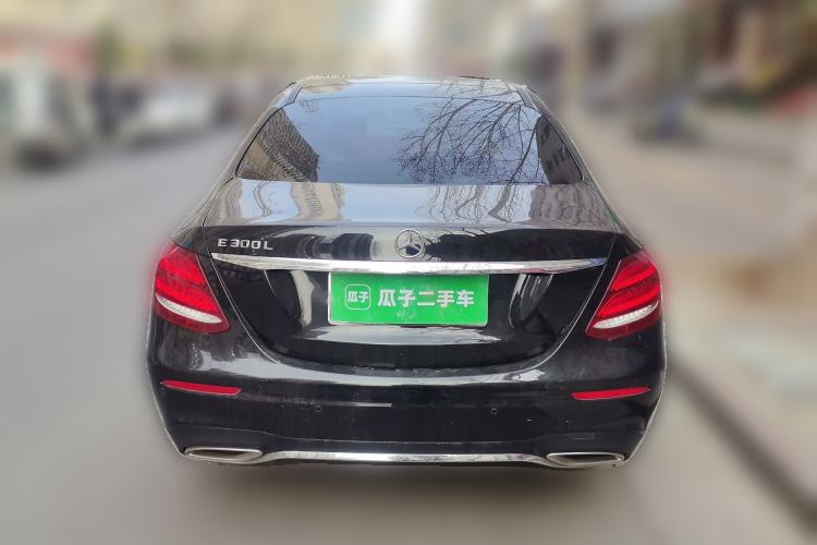 Used Mercedes-Benz E-Class 2019 E 300 L Sporty and Stylish Model
