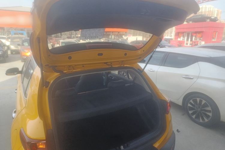 Used Kia kx1 Stonic 2019 1.4L Automatic Fun Edition China VI