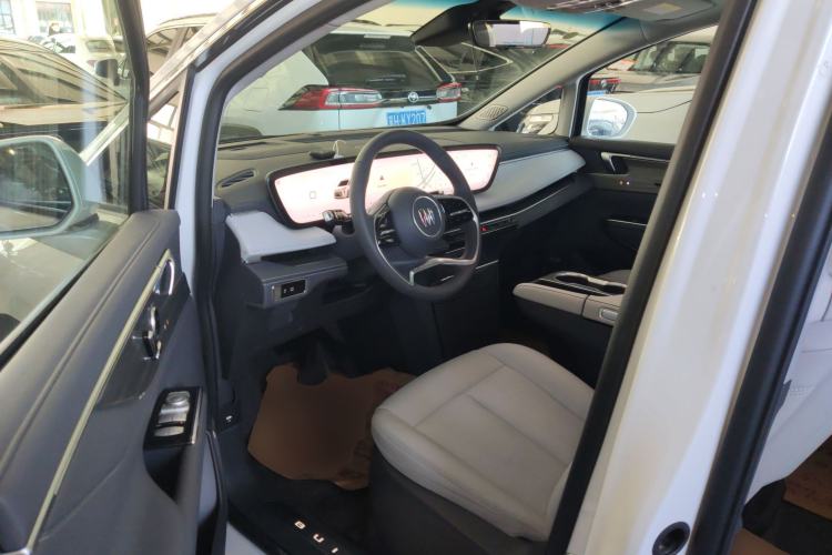 Used Buick GL8 2025 Lu Zun Deluxe Edition