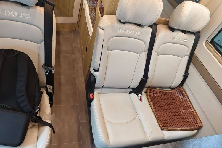 Used SAIC MAXUS MAXUS V100 RV 2023 2.0T Traveler V100 Mountain Retreat Edition with Longitudinal Bed
