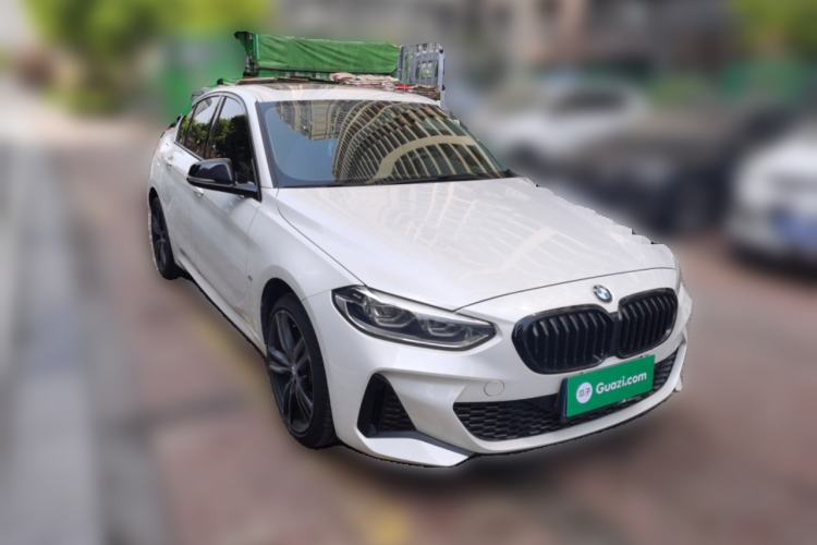 Used BMW 1 Series 2022 125i M Sport Night Edition Front Right 45 Deg