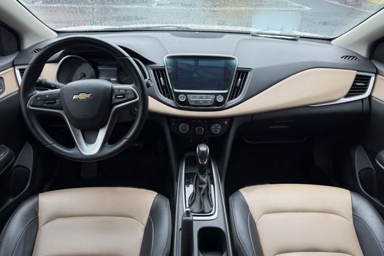 Used Chevrolet Monza 2020 320 Automatic Enjoyment Edition