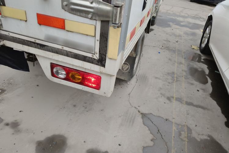 Used Foton Xiangling M 2018 1.2L Semi-承载 Single-Row Rear Single-Tire (Van-Type) 4W12M1