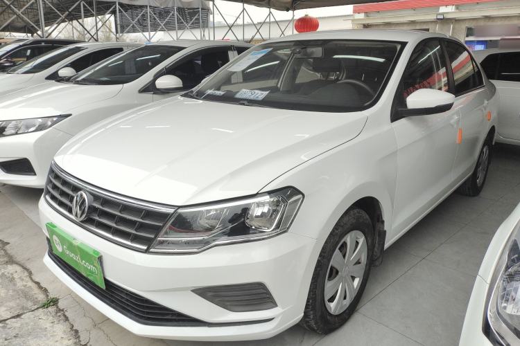 Used Volkswagen Jetta 2017 1.4L Manual Fashion Edition
