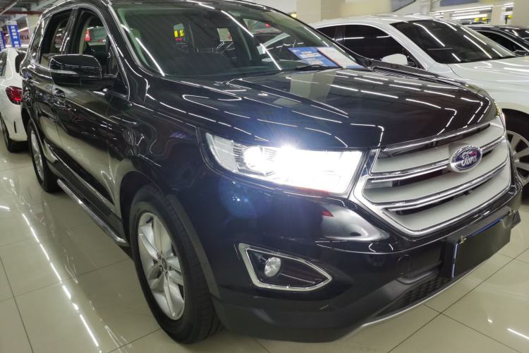 Used Ford Edge 2018 Facelifted EcoBoost 245 Two-Wheel-Drive Platinum Edition 5 Seats China V Emission Standard
