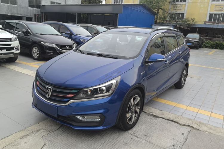 Used Baojun 310W 2017 1.5L Manual Luxury Edition China V