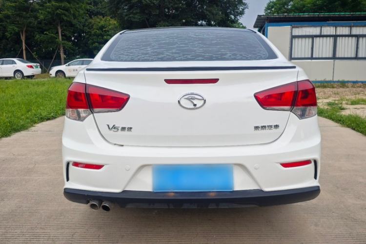 Used Soueast V5 Lingzhi 2017 1.5L Manual New Elite Model Exterior 4