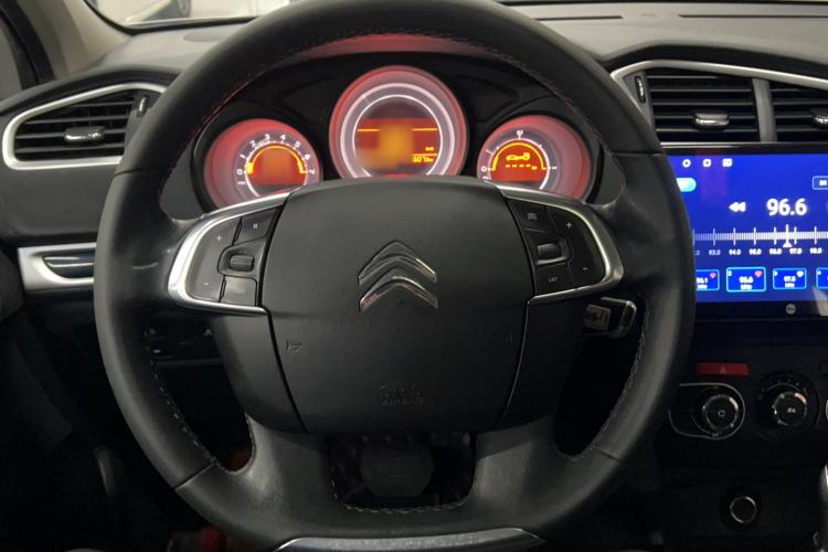 Used Citroen C4L 2014 1.8L Intelligent Drive Automatic Enjoyment Model Steering Wheel