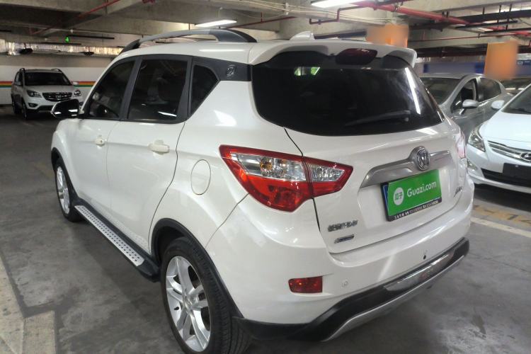Used CHANGAN CS35 2014 1.6L Manual Luxury Model China IV Standard Rear Left 45 Deg