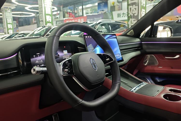 Used Hima AITO M5 2025 Extended-Range Ultra Rear-Wheel-Drive Version Interior 2