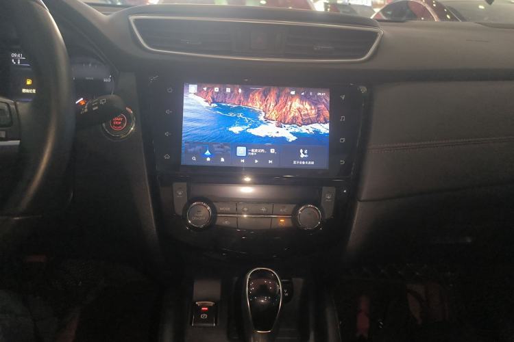 Used Nissan Qashqai 2022 2.0L CVT XV Premier Luxury Edition Center Console