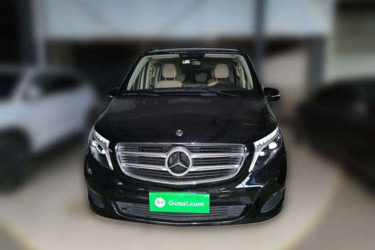 Used Mercedes-Benz V-Class 2018 V 260 Avantgarde Edition China VI Front