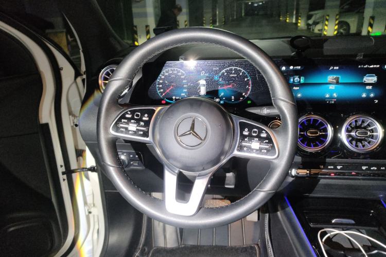 Used Mercedes-Benz GLA 2022 GLA 200
