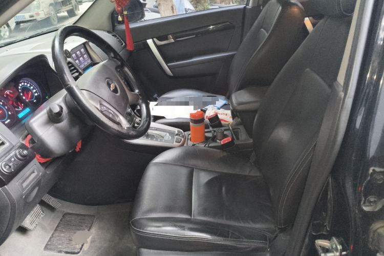 Used Chevrolet Captiva 2012 2.4L 4x4 Flagship Edition 7 Seats