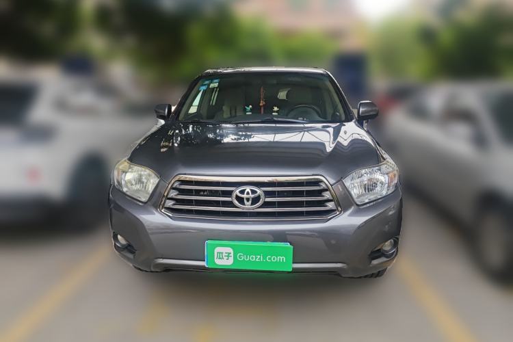 Used Toyota Highlander 2009 2.7L Two-Wheel Drive 7-Seater Luxury Edition Front