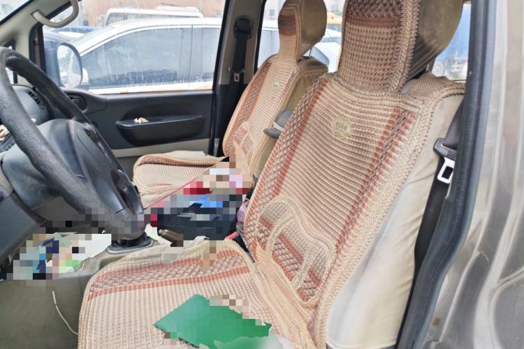 Used FORTHING Lingzhi 2016 M3L 1.6L 7-Seater Standard Model Left Front Seat