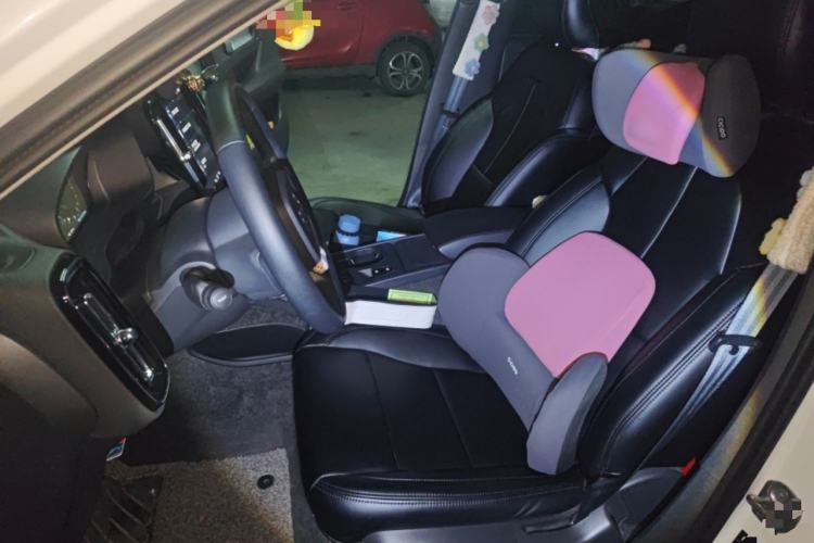 Used Volvo XC40 2022 T4 Four-Wheel Drive Smart & Stylish Edition