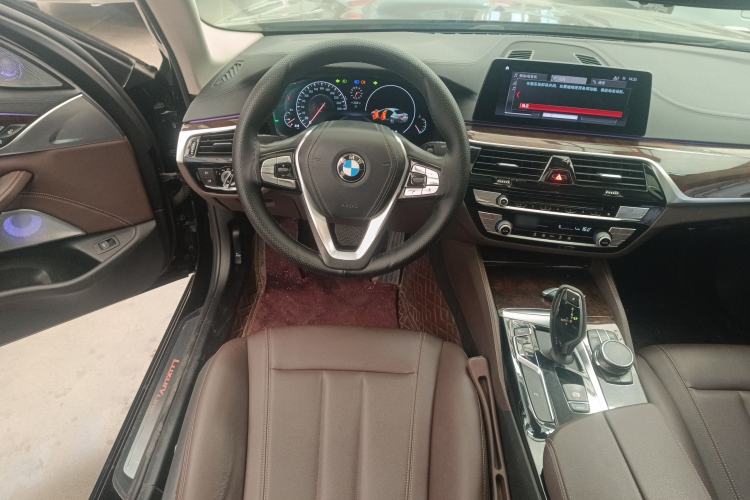 Used BMW 5 Series 2019 525Li Luxury Package