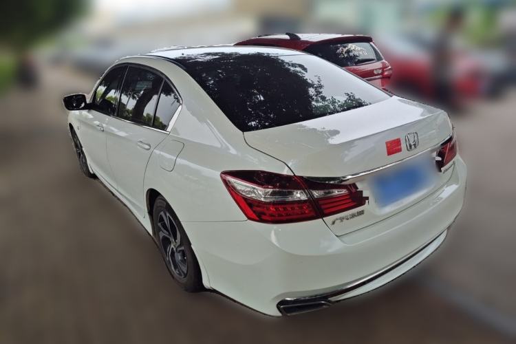 Used Honda Accord 2016 2.0L Comfort Edition
