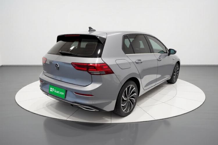 Used Volkswagen Golf 2023 280TSI DSG Pro Rear Right 45 Deg