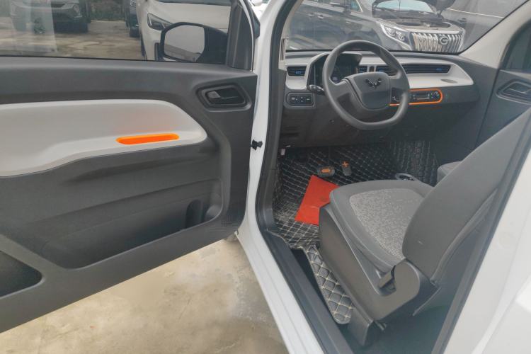 Used Wuling Hongguang MINIEV 2020 Lite Version Lithium Iron Phosphate Driver Seat