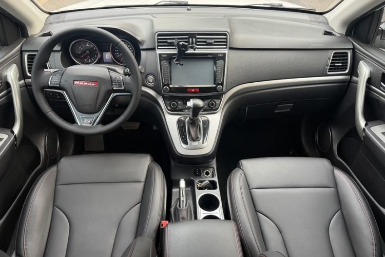 Used Haval H6 2015 Sport Edition 1.5T Automatic Two-Wheel Drive Luxury Model