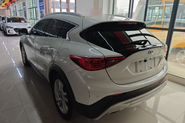 Used Infiniti QX30 2017 1.6T Two-Wheel Drive Fashion Edition