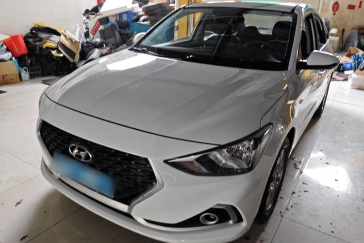 Used Hyundai Celesta 2017 1.6L Automatic Enjoyment Version GLS